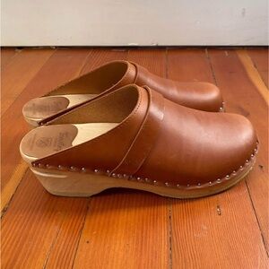Leather Clogs